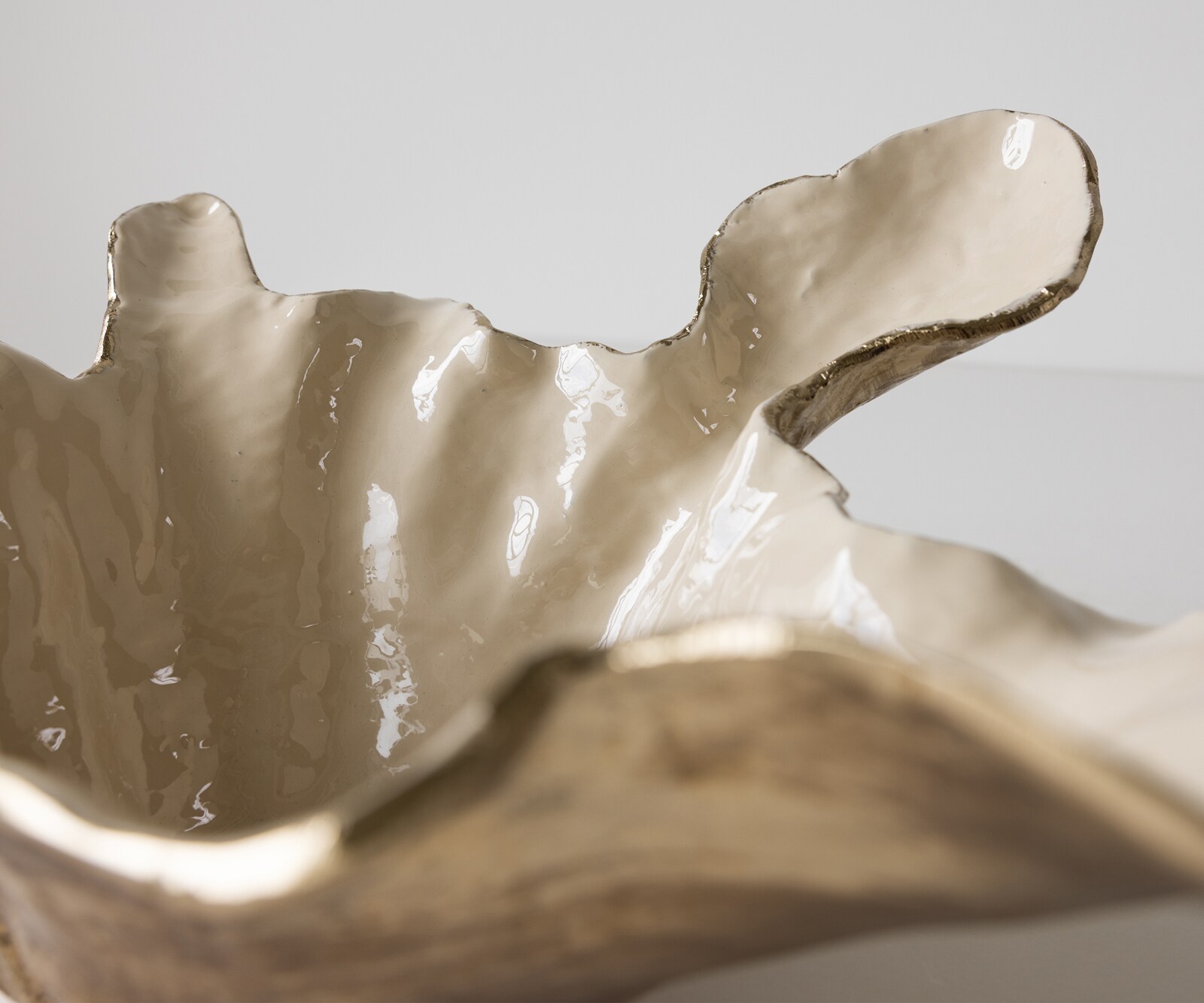 Schale Liora B52 x T51 x H21 cm Aluminium Champagner Ivory Handgemacht 2