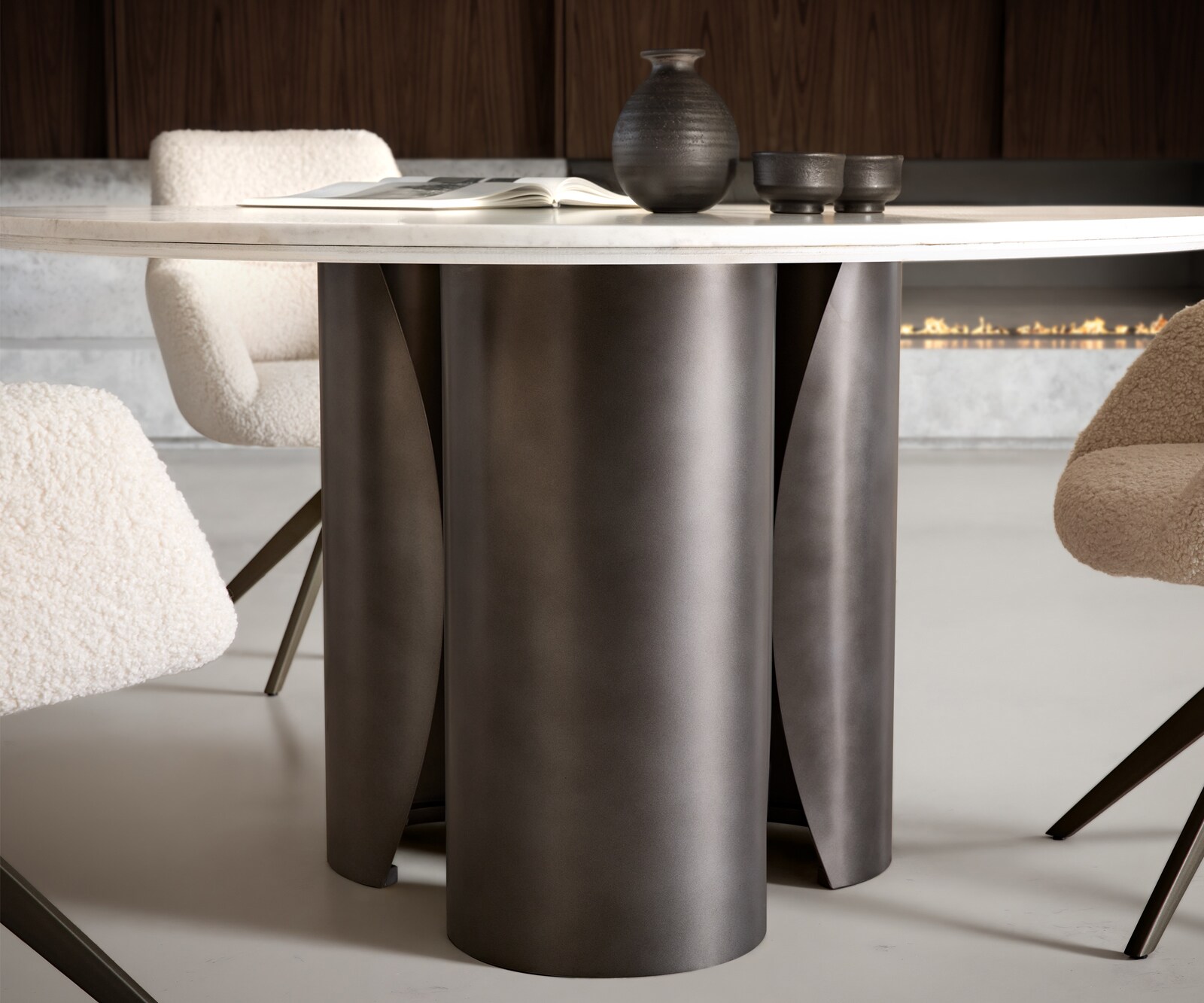 Esstisch Adenza Rund 140x140 cm Marmor Weiß Metall Silber Fusion Finish 4