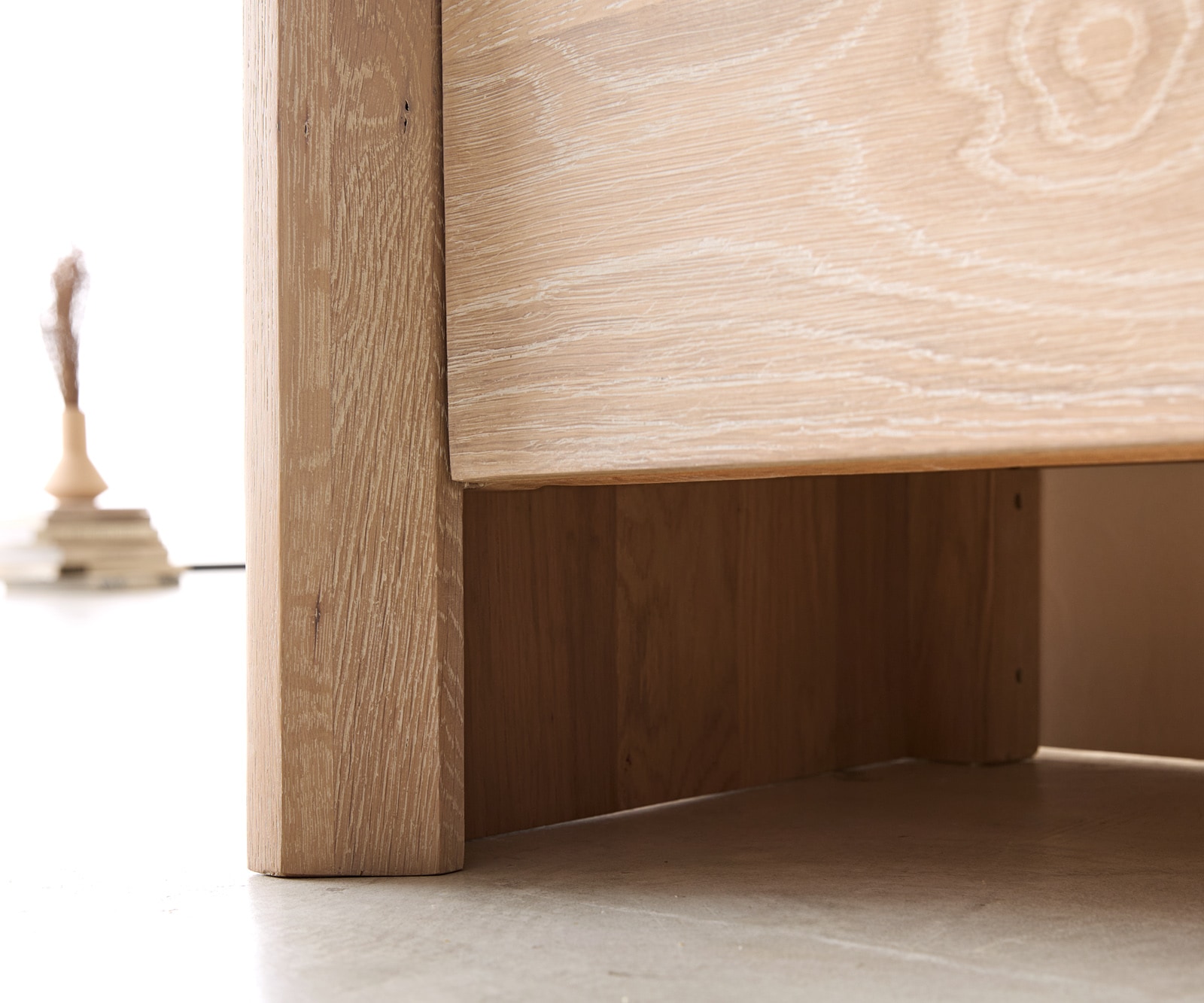 Sideboard Assuan 175 cm Eiche Gekalkt 4 Türen 1 Fach 8