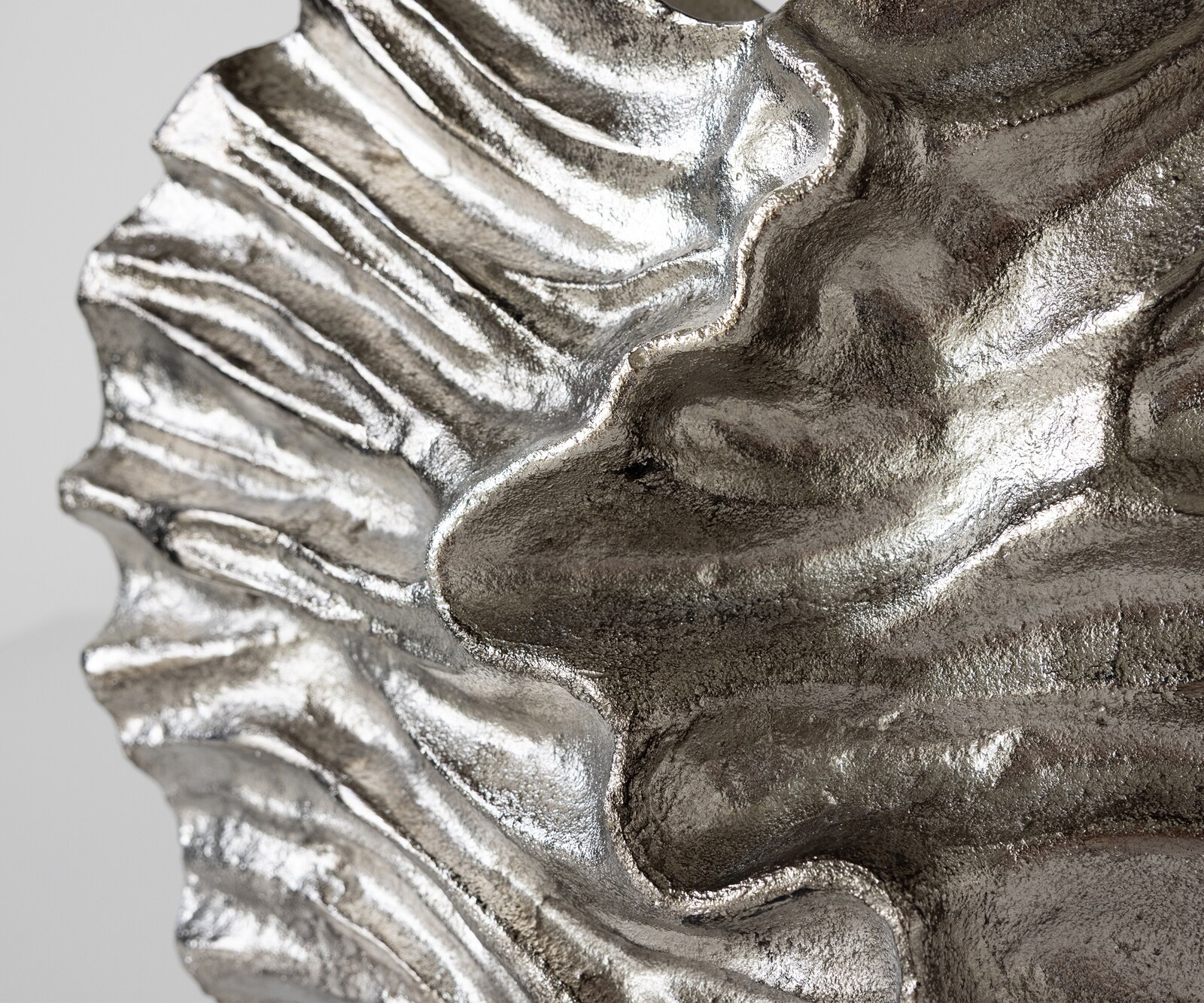 Vase Nerina B47 x T18 x H42 cm Aluminium Platin Handgemacht 2
