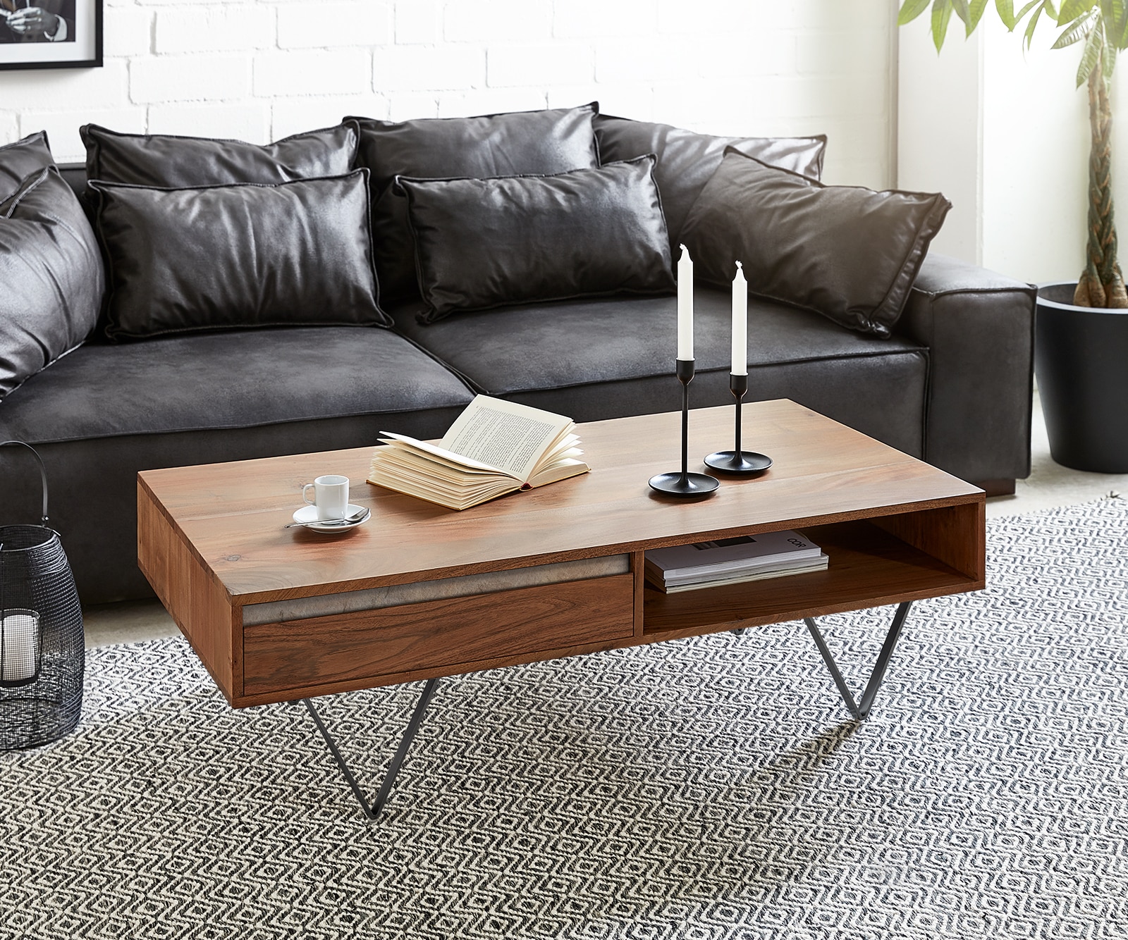 Couchtisch Stonegrace 115x60 cm Akazie Braun Schiefer 2 Schubladen 1 Fach V-Fuß Schwarz Couchtisch Stonegrace 115x60 cm Akazie Braun Schiefer 2 Schubladen 1 Fach V-Fuß Schwarz
