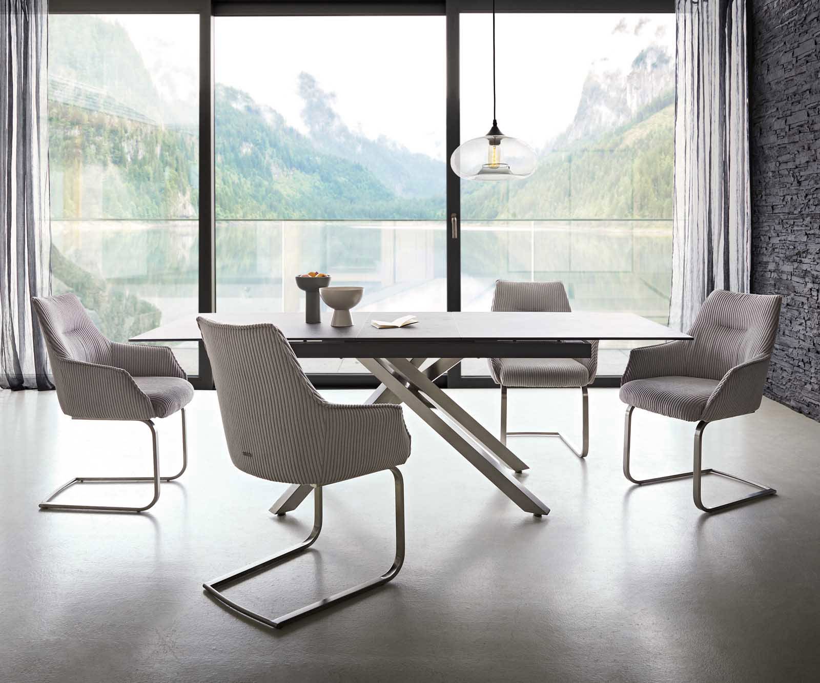 Freischwinger Alja-Flex mit Armlehnen Cord Silbergrau Freischwinger flach Edelstahl Taschenfederkern 3 Freischwinger Alja-Flex mit Armlehnen Cord Silbergrau Freischwinger flach Edelstahl Taschenfederkern 3