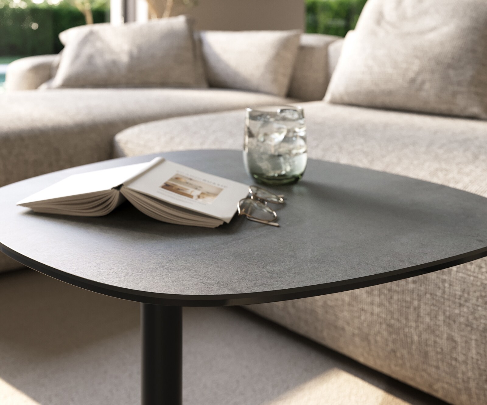 Beistelltisch Edge Boot 60x60 cm Keramik Beton Grau Eleny Metall Schwarz 5