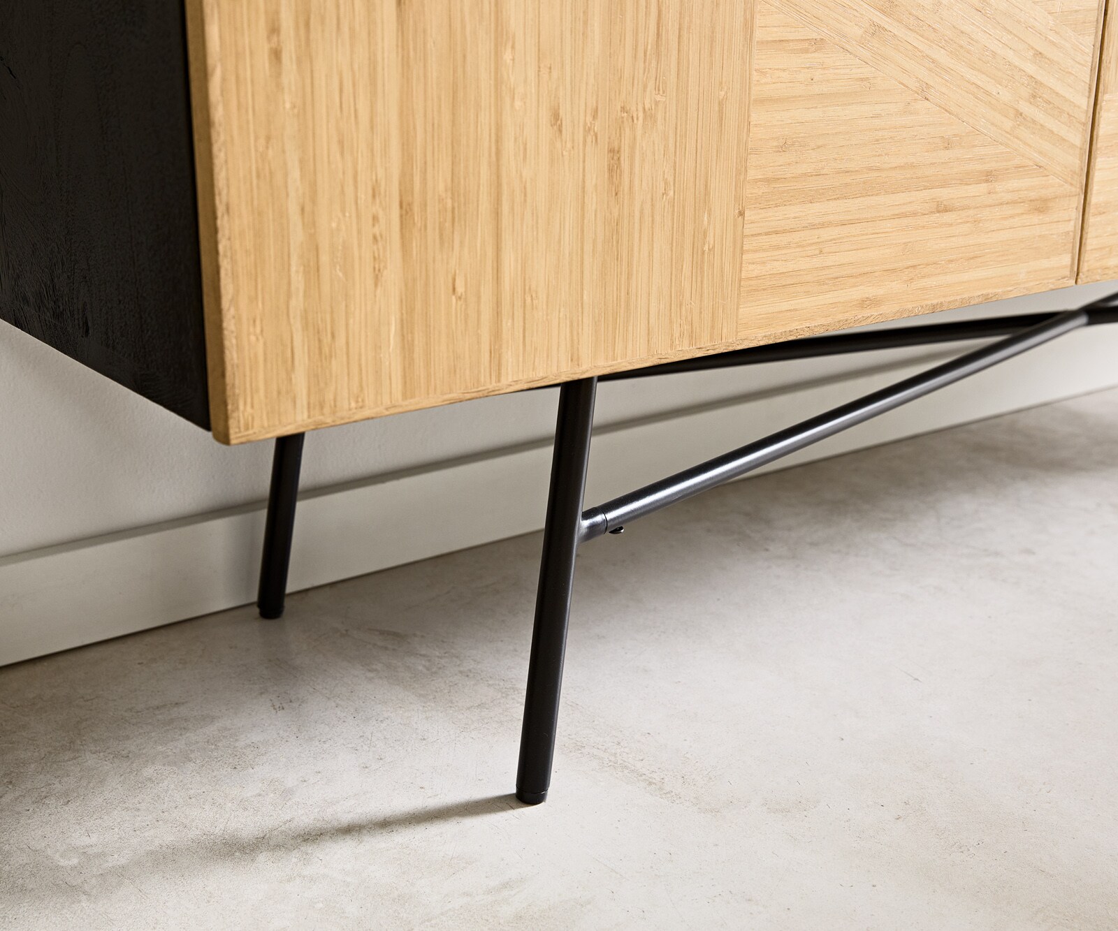 Sideboard Mikkusu 175 cm Bambus Natur Mango Schwarz 2 Türen 2 Fächer Metall Schwarz 5