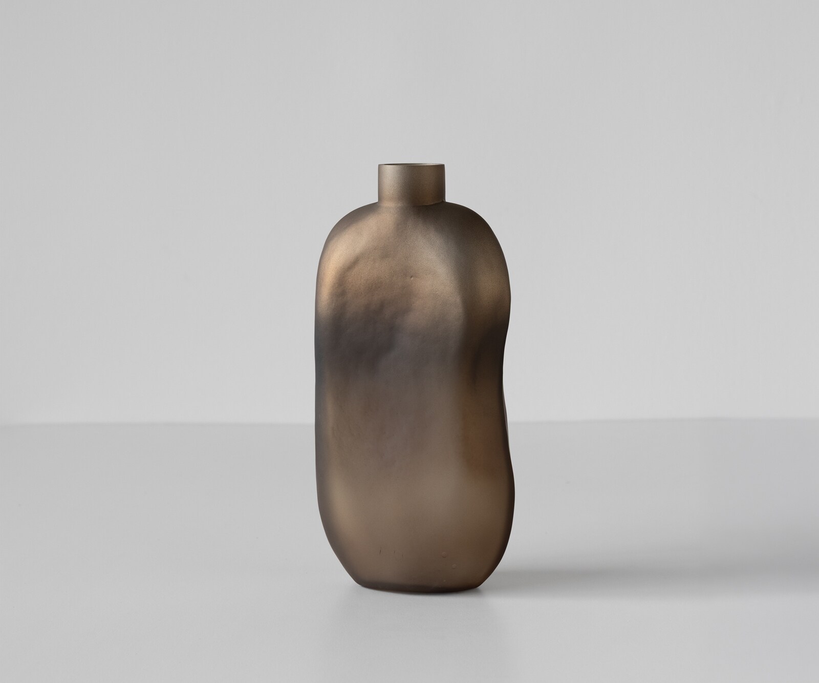 Vase Mireva l17 x P9 x H33 cm Verre Aurum Soufflé à la bouche