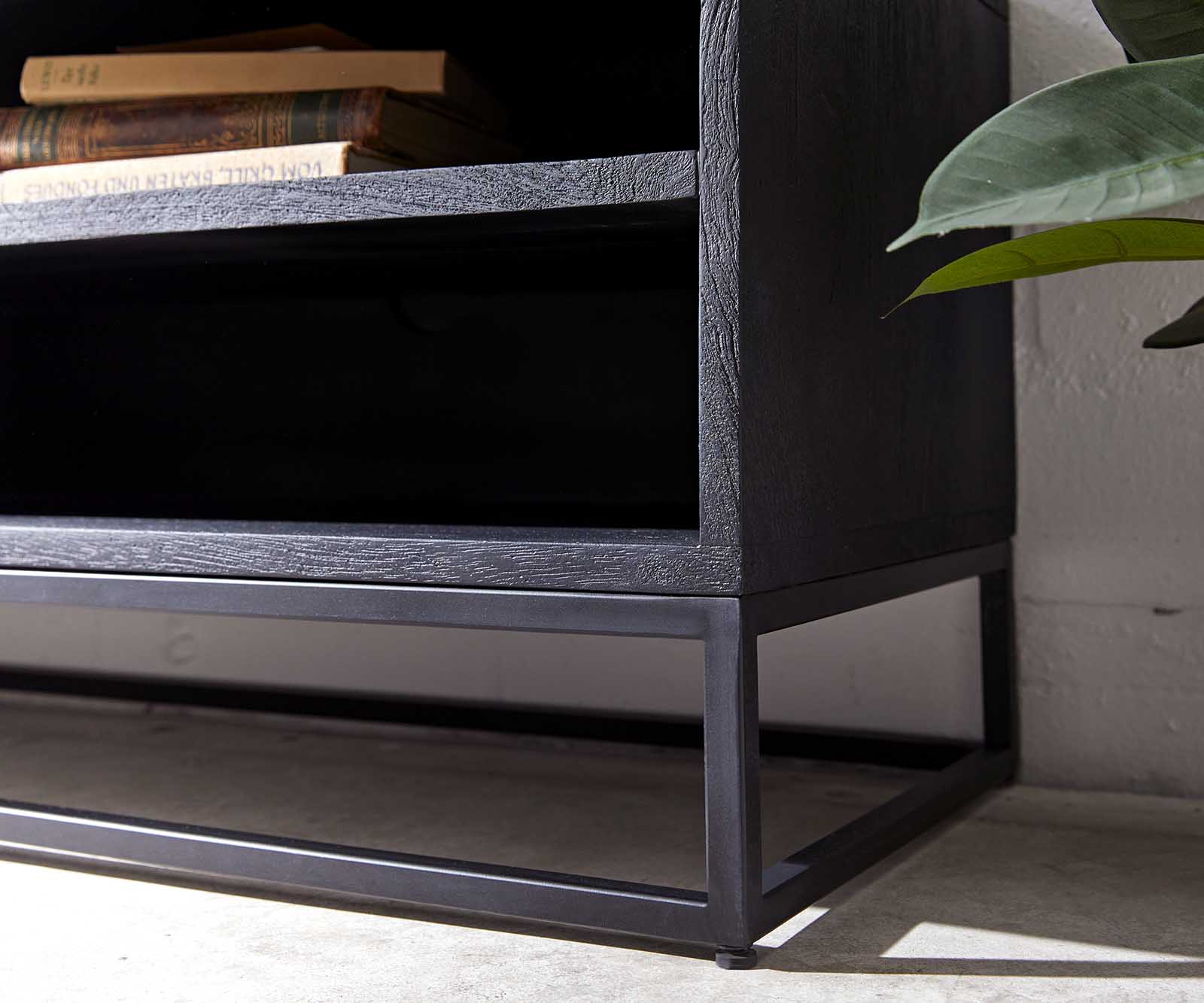 Sideboard Famke 145 cm Mango Teak 2 Türen 3 Fächer 7