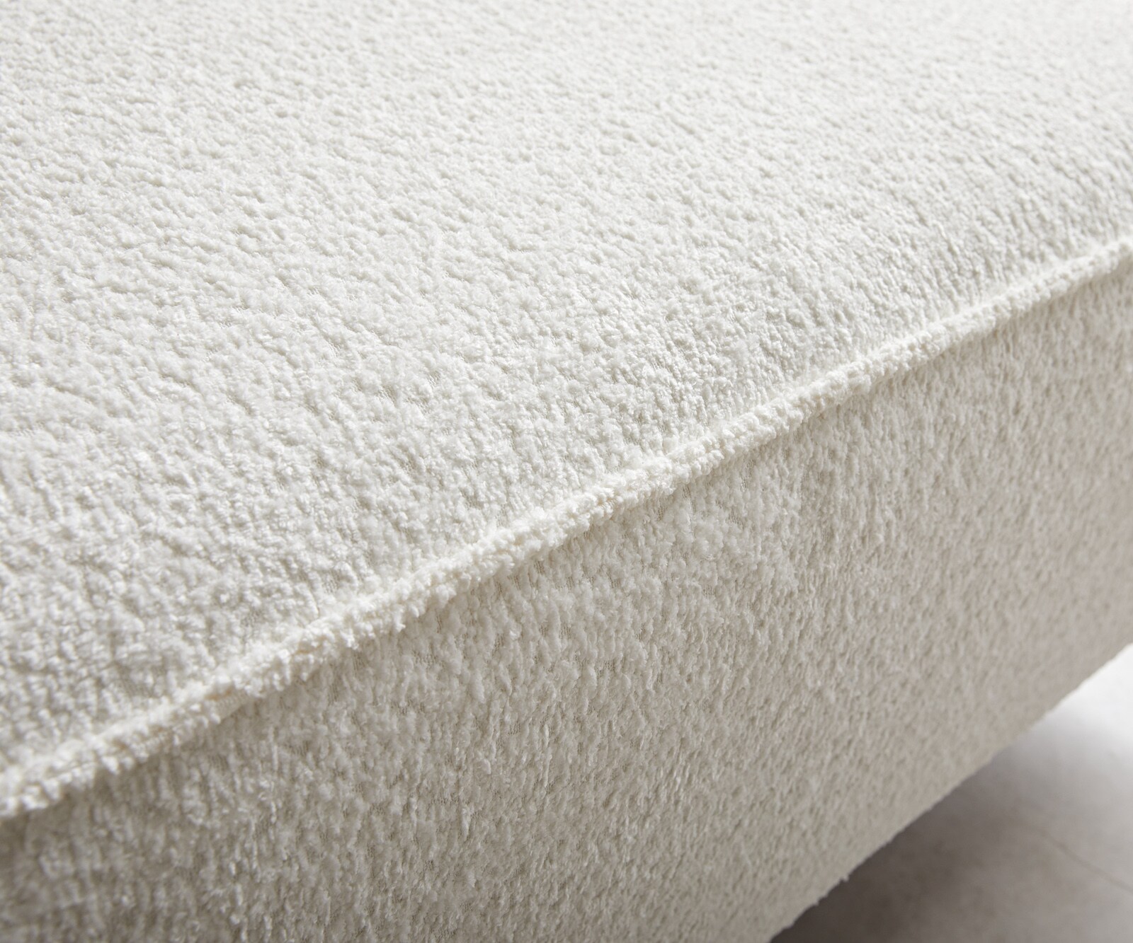 Wohnlandschaft Lanzo 300x210 cm Bouclé Creme-Weiß Recamiere variabel mit Hocker 6
