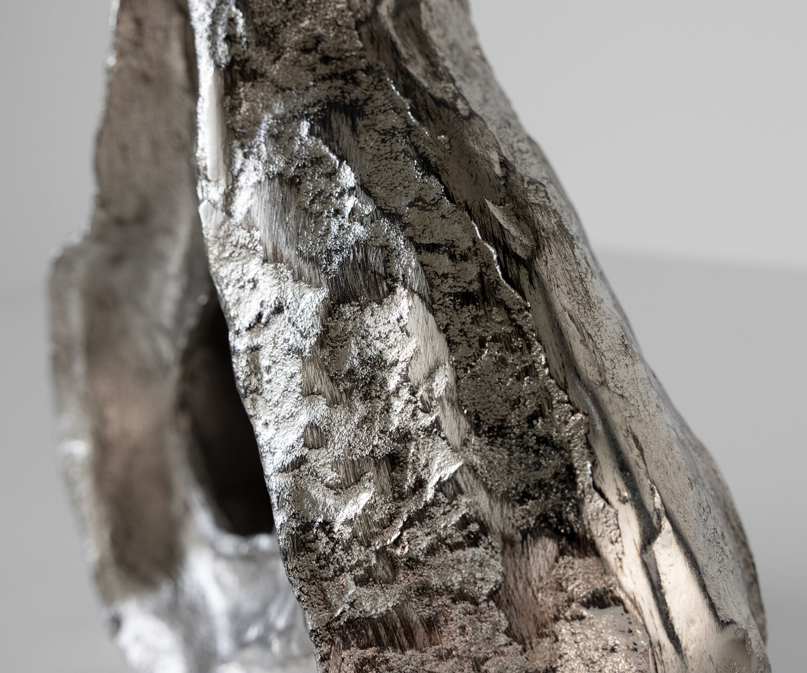 Skulptur Nexora B40 x T15 x H33 cm Aluminium Platin Handgemacht 4