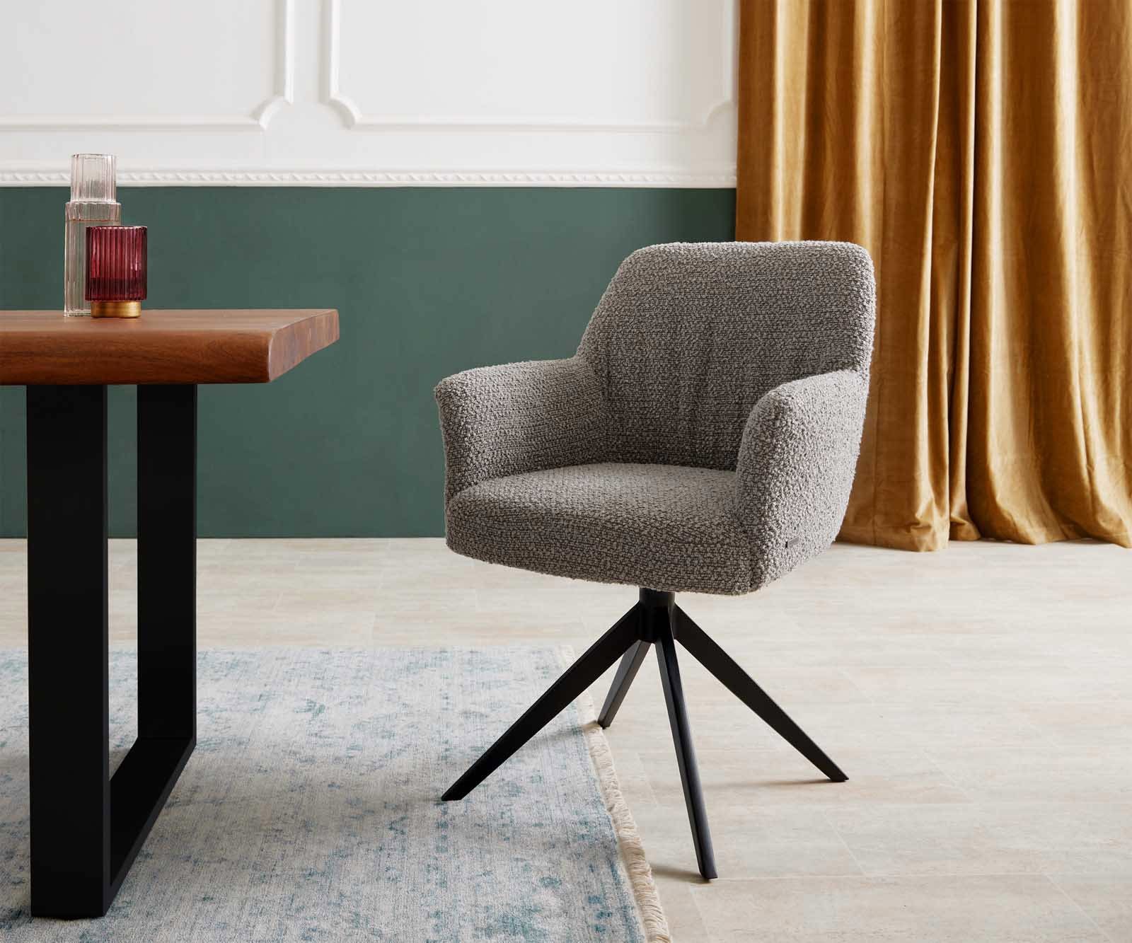 Drehstuhl Xana-Flex mit Armlehnen Bouclé Silbergrau Kreuzgestell breit Schwarz 360° drehbar Taschenfederkern Drehstuhl Xana-Flex mit Armlehnen Bouclé Silbergrau Kreuzgestell breit Schwarz 360° drehbar Taschenfederkern