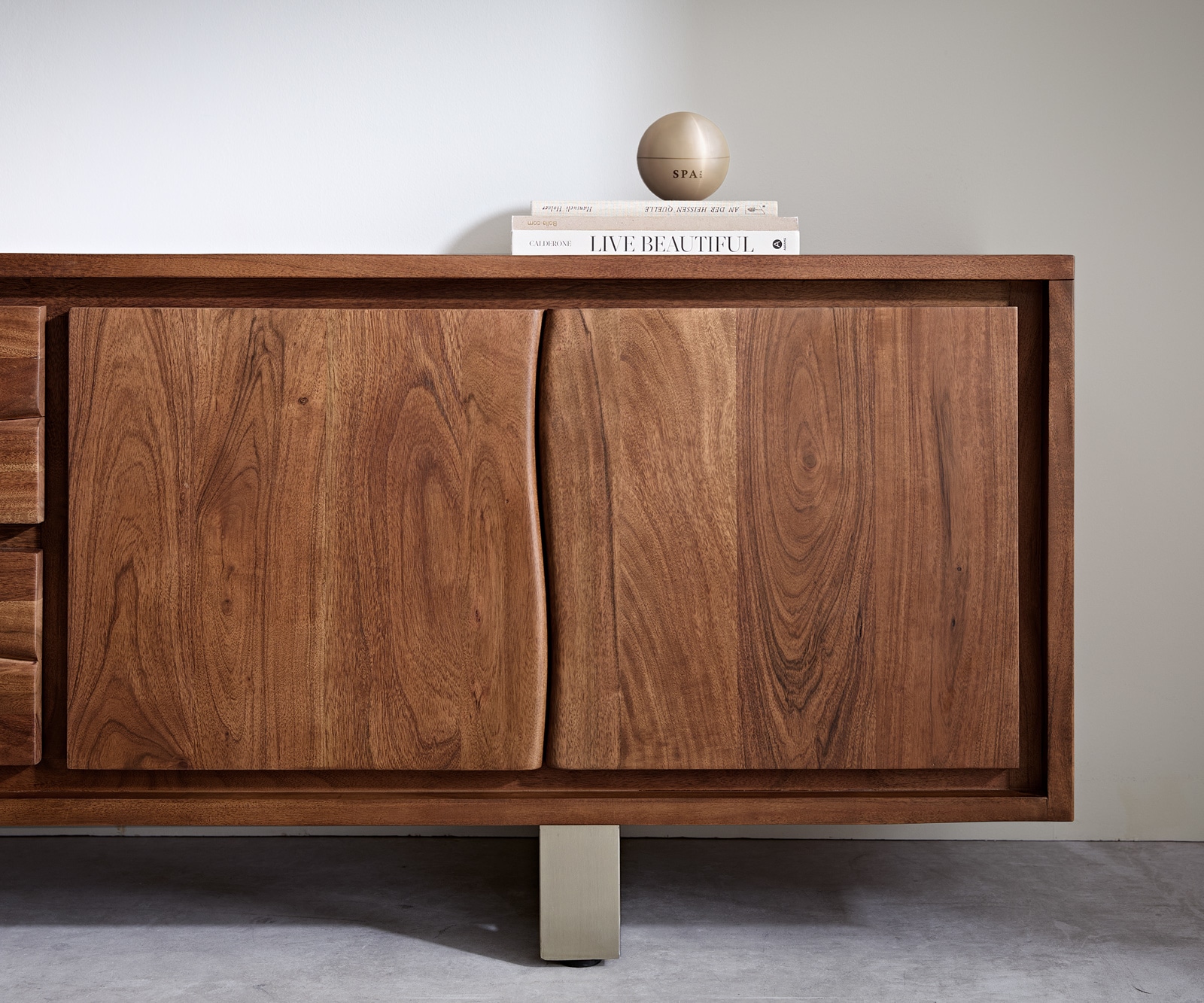 Lowboard Live-Edge 200 cm Akazie Braun 4 Türen 2 Schübe 5