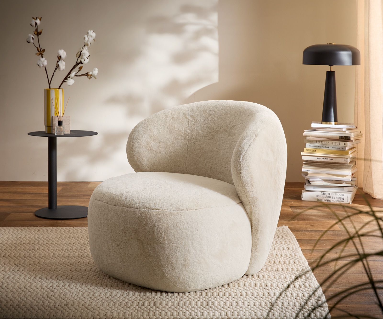 Loungesessel Pulo 80x80 cm Plüsch Creme-Weiß Loungesessel Pulo 80x80 cm Plüsch Creme-Weiß