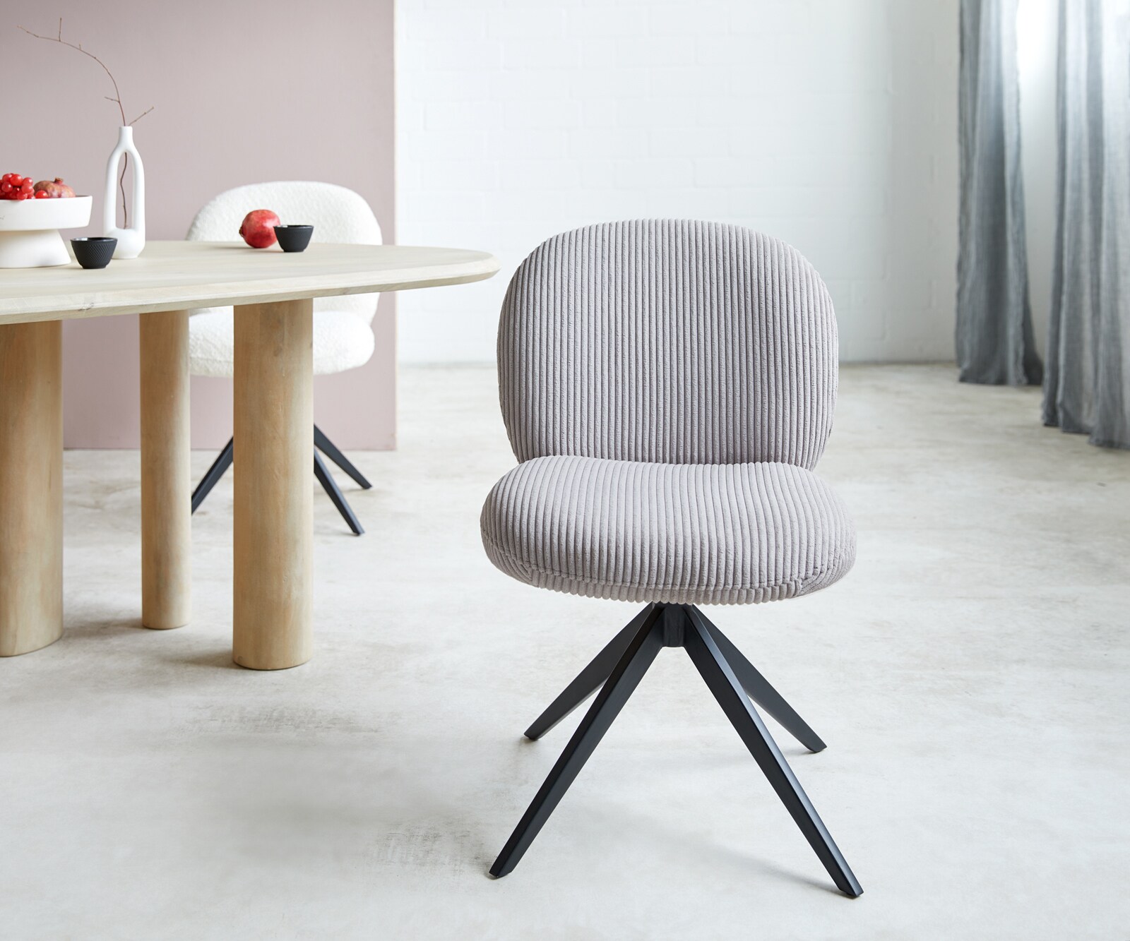 Drehstuhl Nube-Flex Cord Silbergrau Kreuzgestell breit Schwarz 360° drehbar Taschenfederkern 1