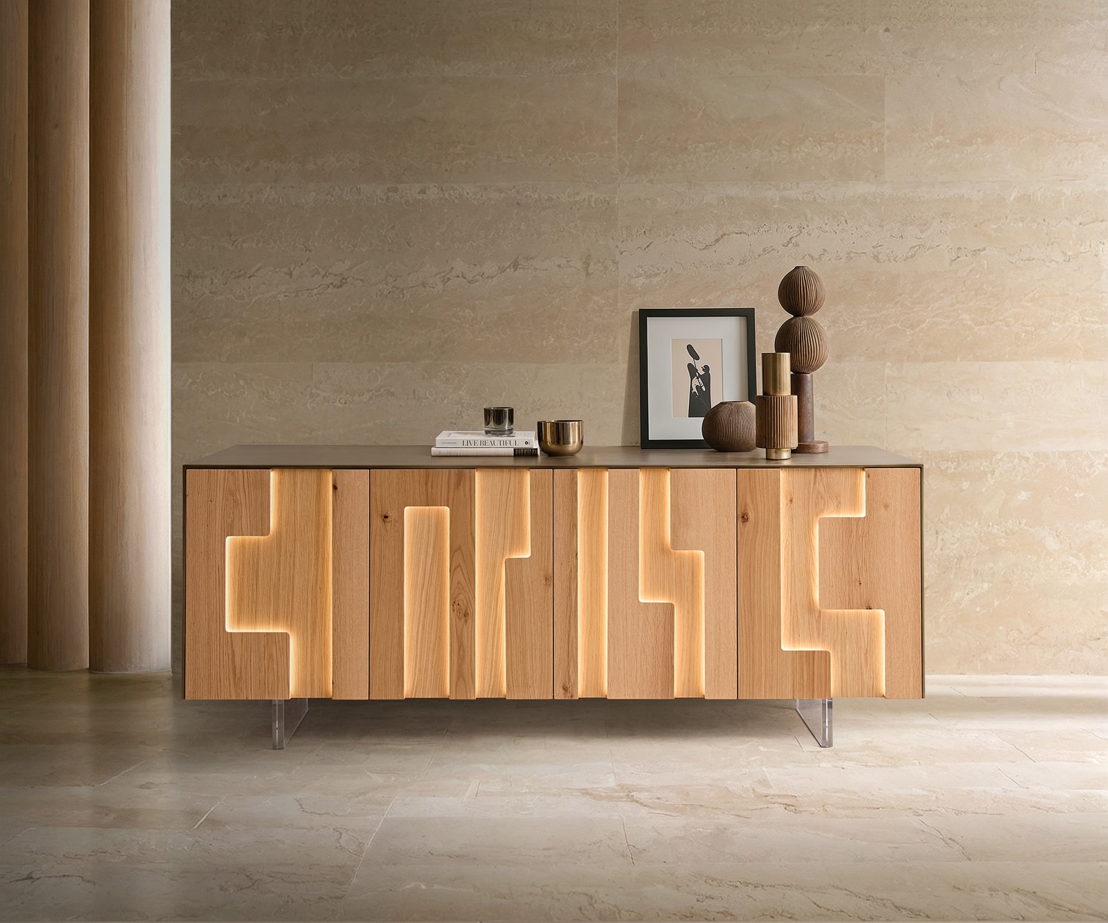 Sideboard Taka 200 cm Metallic Gold 4 Türen Acrylfuß Sideboard Taka 200 cm Metallic Gold 4 Türen Acrylfuß