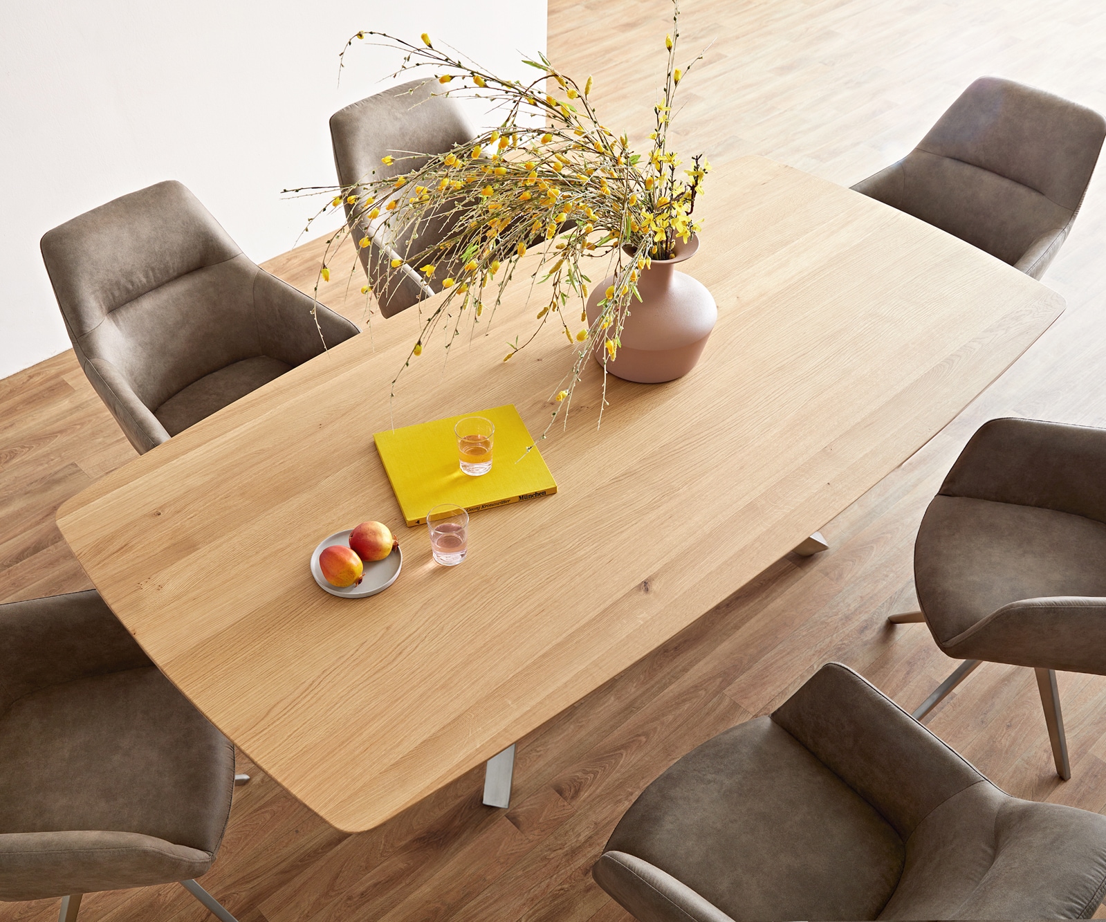 Esstisch Edge Boot 200x100x2,5-3 Eiche Natur Kreuzgestell Rechteck Edelstahl Schweizer Kante 4 Esstisch Edge Boot 200x100x2,5-3 Eiche Natur Kreuzgestell Rechteck Edelstahl Schweizer Kante 4