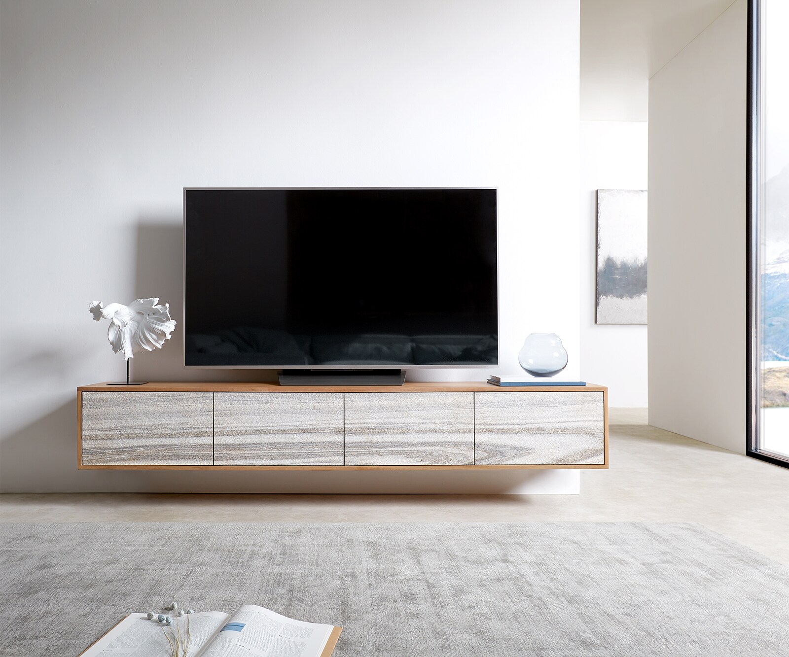Lowboard Kleo 200 cm Akazie Natur 4 Türen schwebend 1
