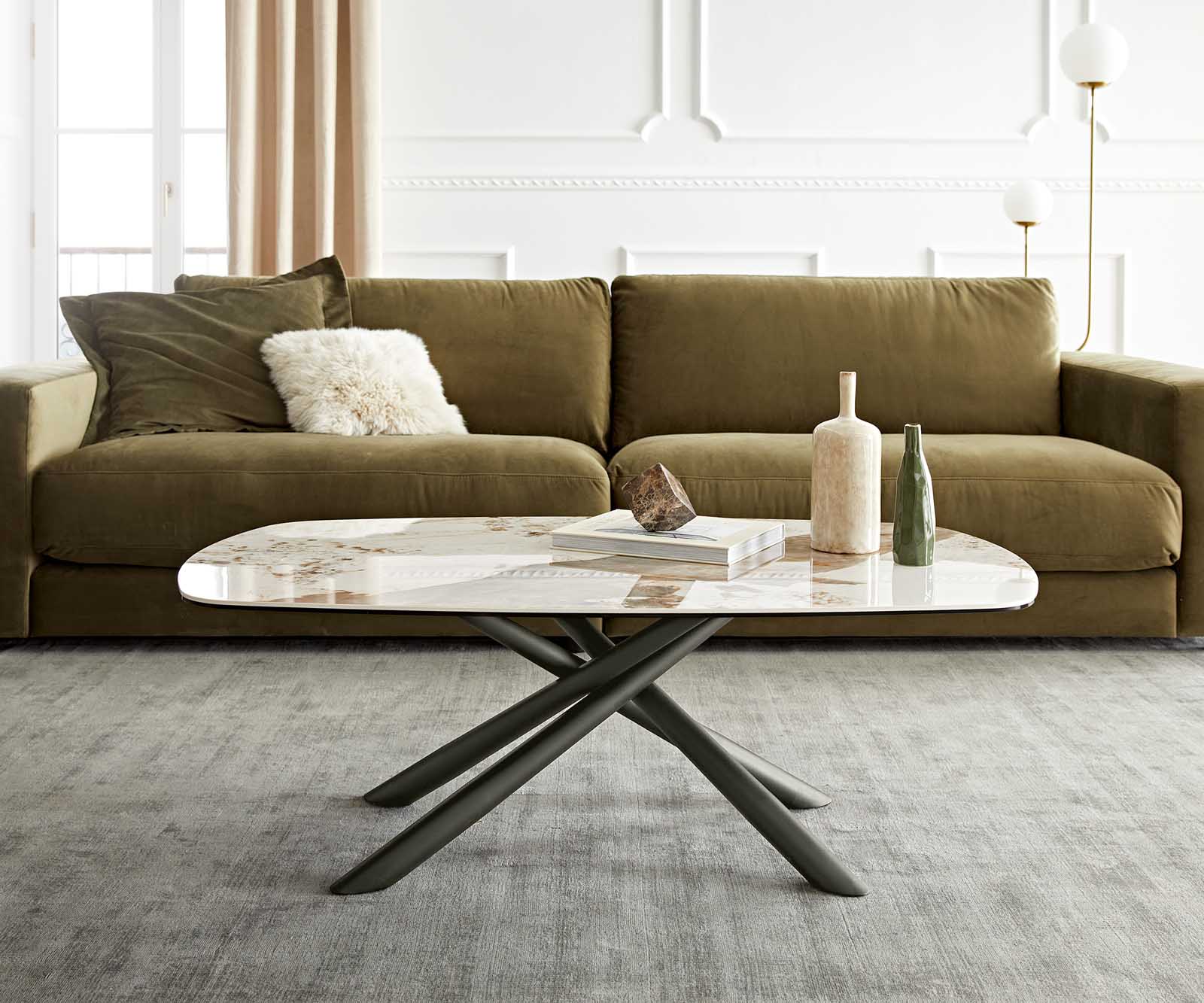 Couchtisch Sarita 120x70 cm Keramik Minas Melange Weiß-Beige Gestell Effektfinish Titan 2 Couchtisch Sarita 120x70 cm Keramik Minas Melange Weiß-Beige Gestell Effektfinish Titan 2