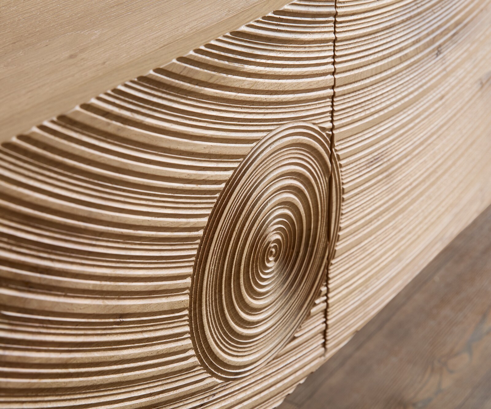Lowboard Ashara 220 cm Eiche Natur 3D Effekt 4 Türen Kufe Edelstahl gebürstet 3
