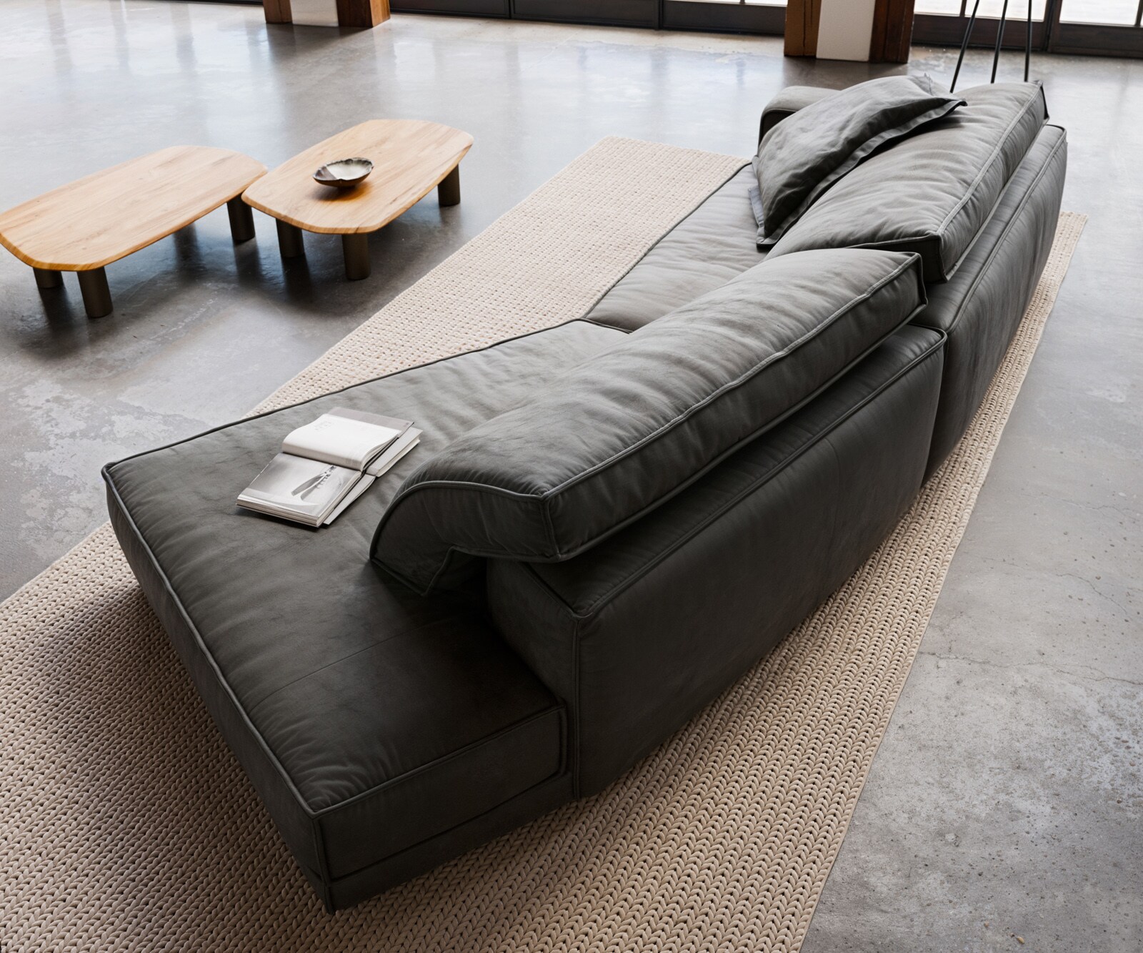 Big-Sofa Snoosh 400x150 cm Mikrofaser Schwarz Vintage Recamiere rechts 4