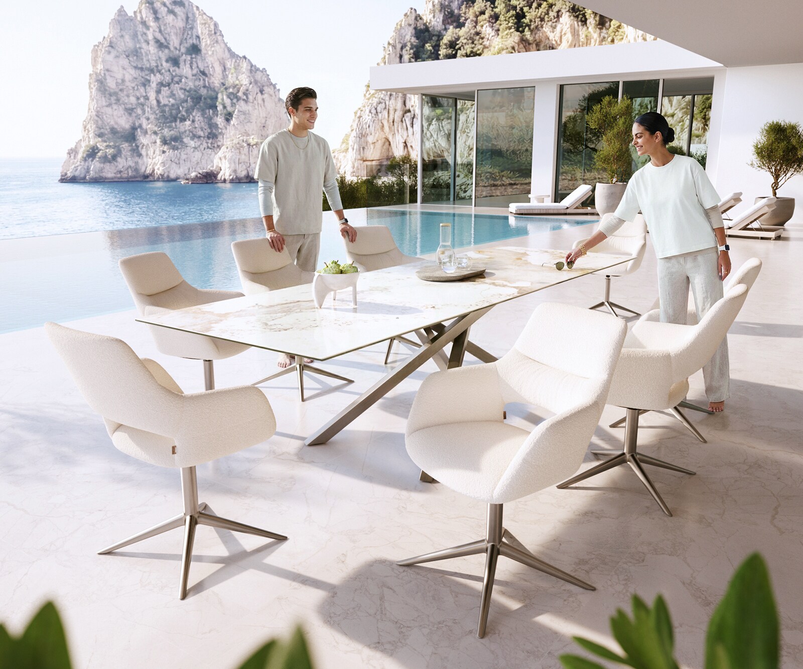 Outdoorstuhl Yago-Flex mit Armlehnen Bouclé Weiß Fußkreuz Edelstahl 360° drehbar Wippfunktion 3