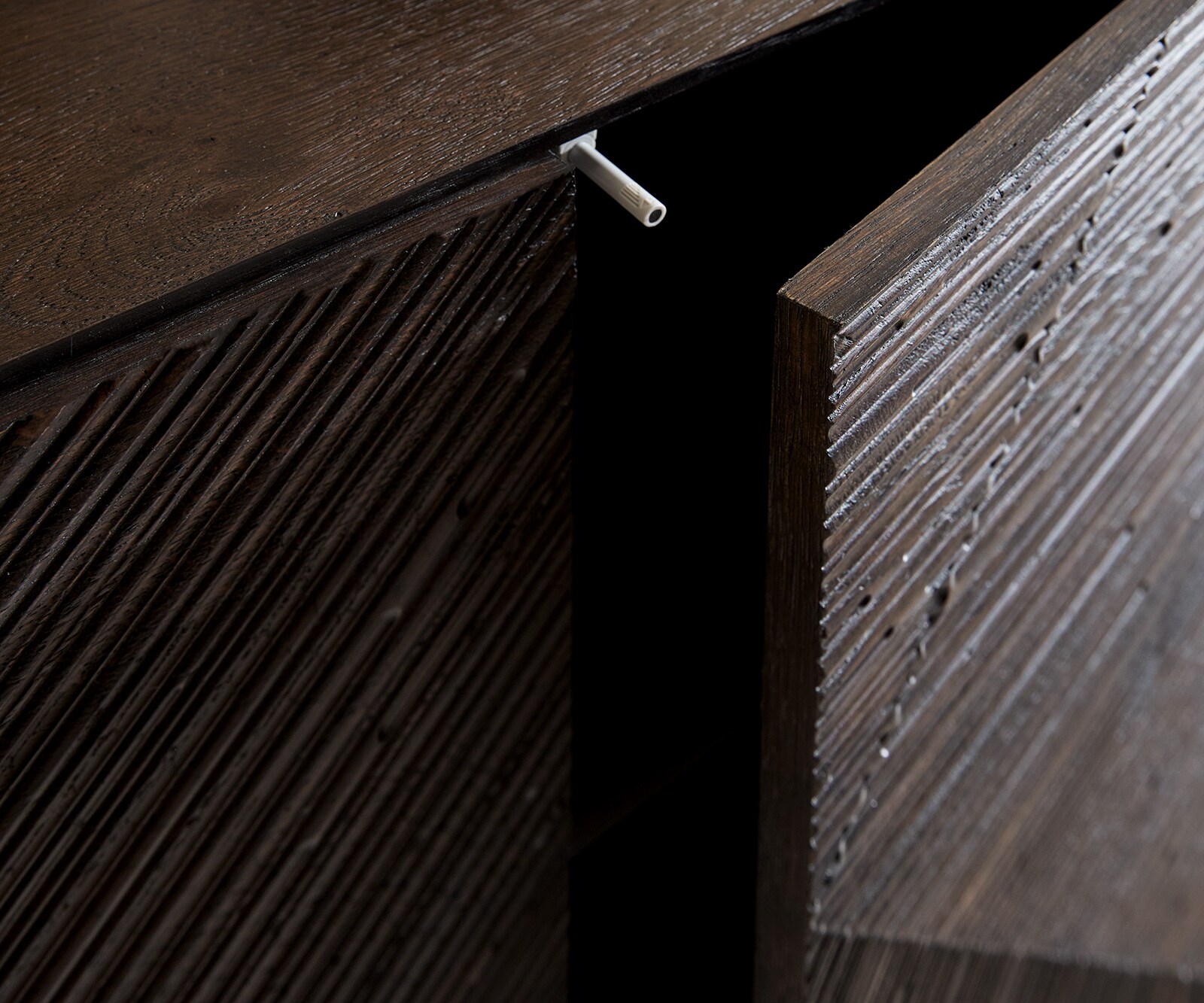 Sideboard Tereos 200 cm Esche Dunkelbraun 3D Effekt 4 Türen Rundfuß Metall Schwarz 5