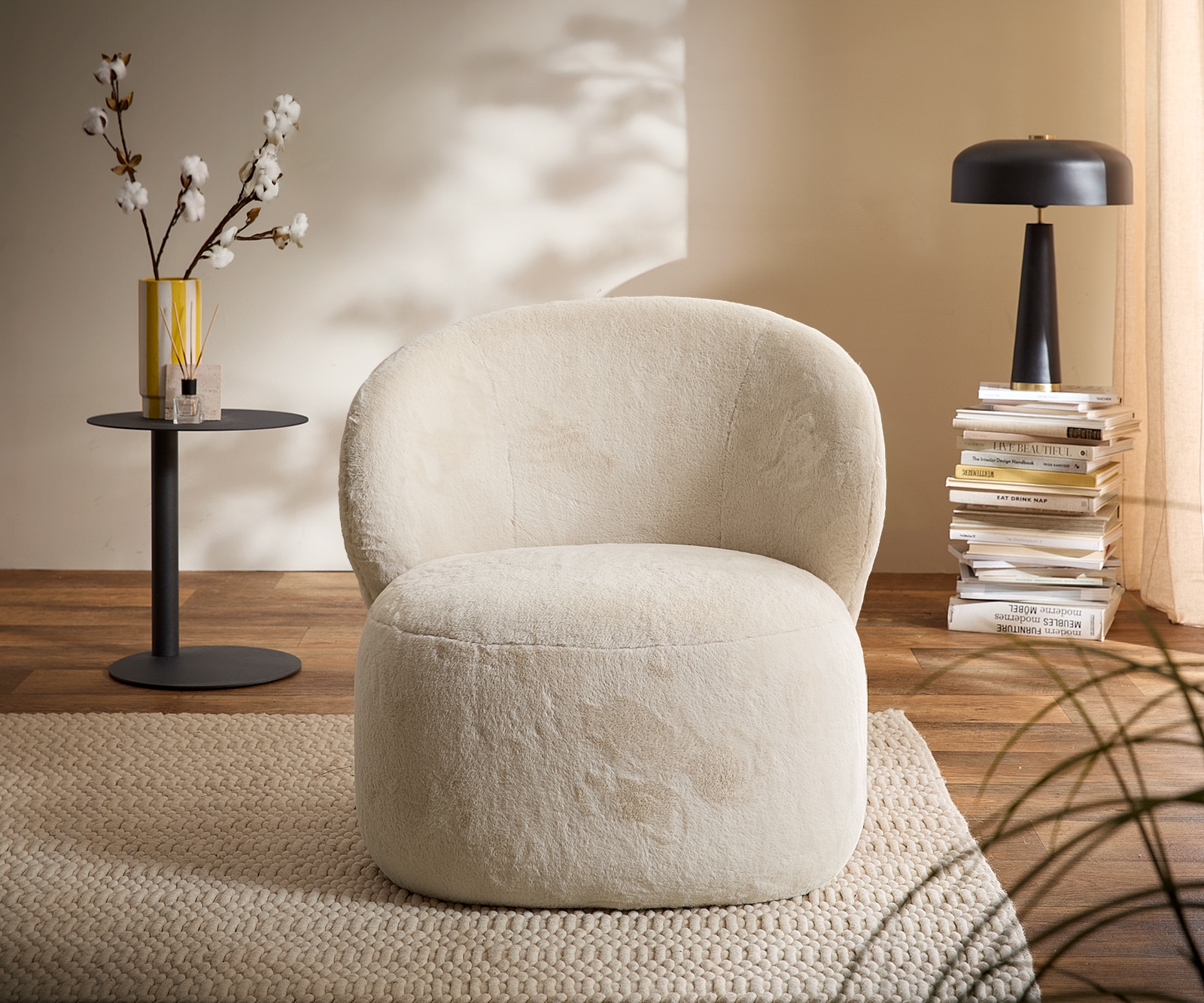 Loungesessel Pulo 80x80 cm Plüsch Creme-Weiß 1 Loungesessel Pulo 80x80 cm Plüsch Creme-Weiß 1