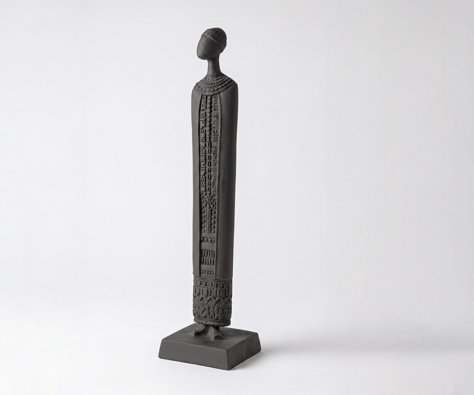 Figurine Sigaro l12 x P12 x H51 cm Aluminium Basalt Moulée