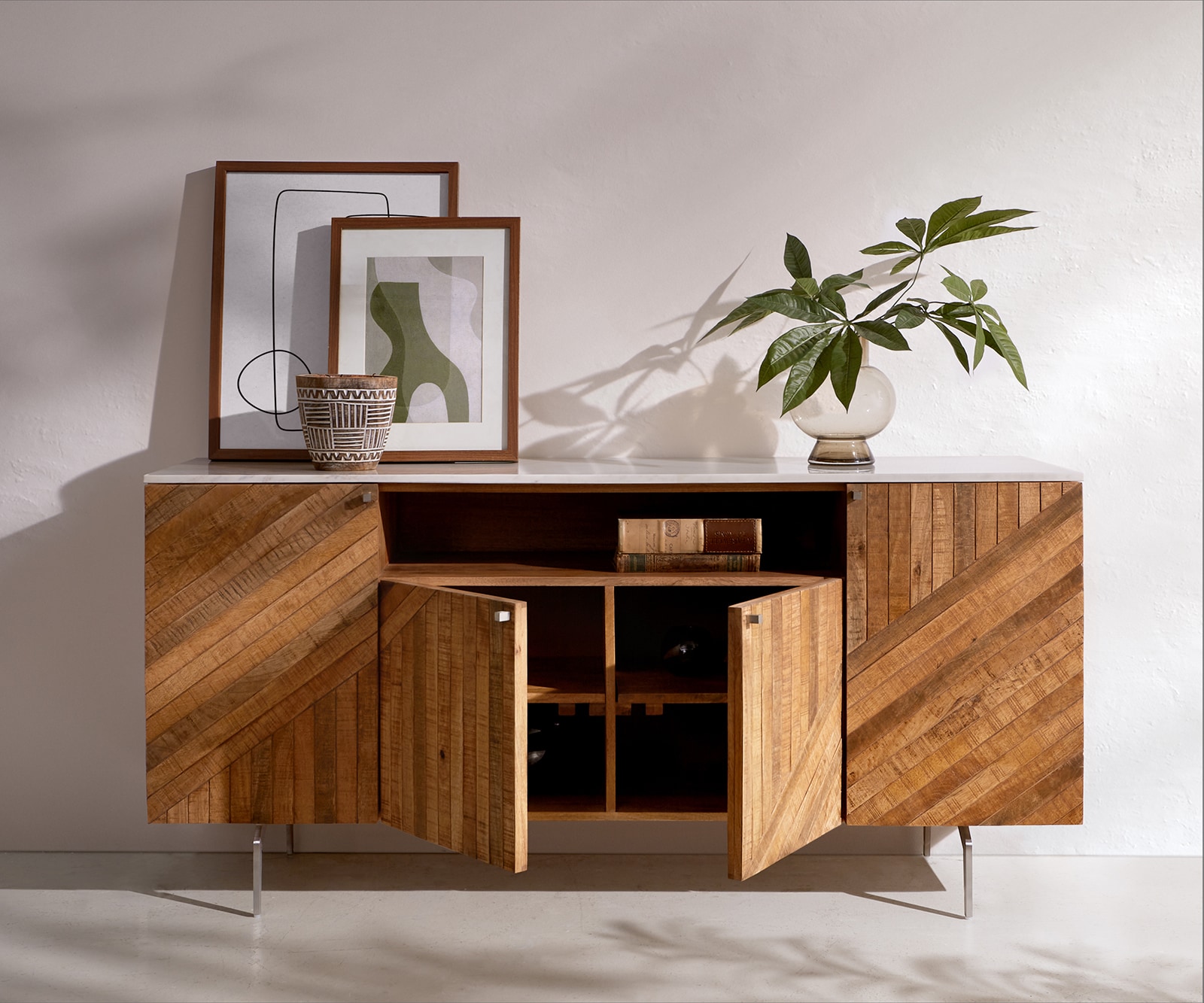 Sideboard Bahan 145 cm Mango Teak 4 Türen 1 Fach Marmorplatte weiss Winkelfuß Edelstahl 3