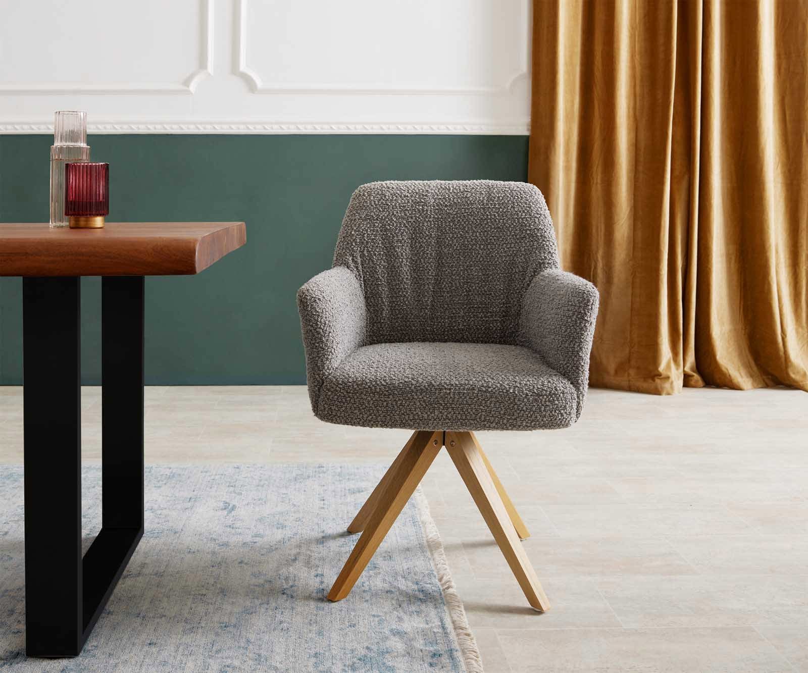 Drehstuhl Xana-Flex mit Armlehnen Bouclé Silbergrau Holzgestell kantig Natur 180° drehbar Taschenfederkern 1 Drehstuhl Xana-Flex mit Armlehnen Bouclé Silbergrau Holzgestell kantig Natur 180° drehbar Taschenfederkern 1