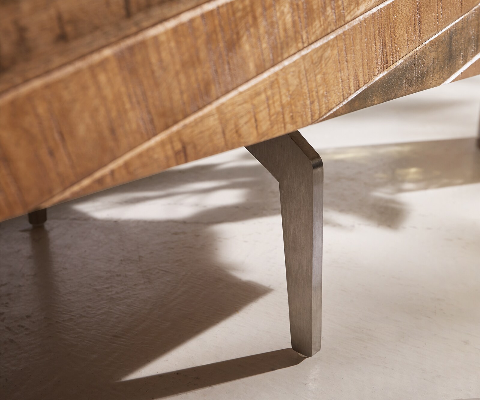 Lowboard Bahan 175 cm Mango Teak 2 Türen 2 Schubladen Marmorplatte weiss Winkelfuß Edelstahl 7