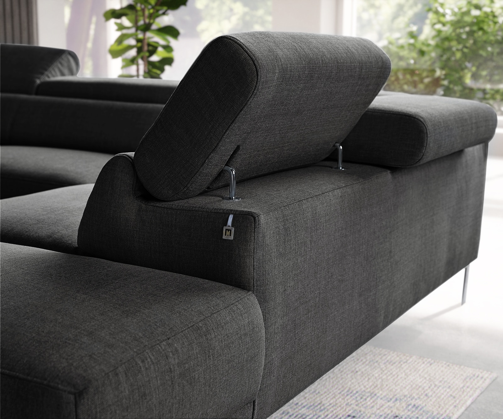 Ecksofa Floyd 300x230 Schwarz Ottomane rechts Kopfteilverstellung by W. Schillig 3 Ecksofa Floyd 300x230 Schwarz Ottomane rechts Kopfteilverstellung by W. Schillig 3
