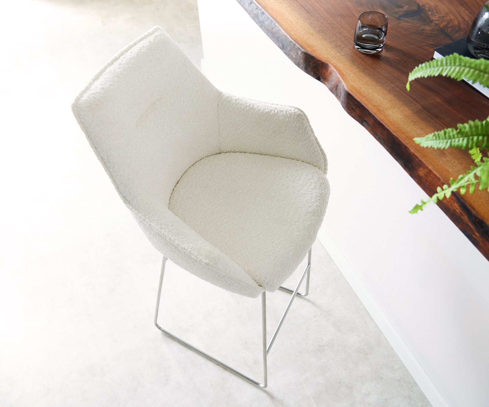 Barstuhl Alja-Flex Bouclé Weiß Kufengestell Edelstahl Taschenfederkern 1 Barstuhl Alja-Flex Bouclé Weiß Kufengestell Edelstahl Taschenfederkern 1