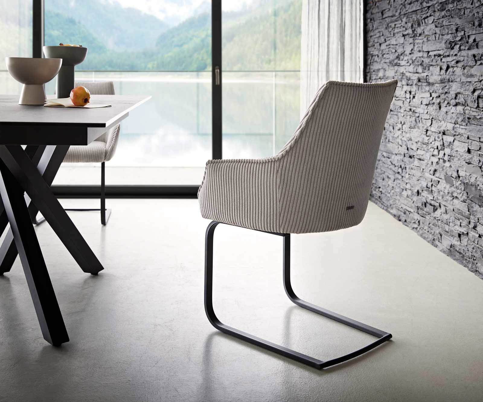 Freischwinger Alja-Flex mit Armlehnen Cord Silbergrau Freischwinger flach Schwarz Taschenfederkern 4 Freischwinger Alja-Flex mit Armlehnen Cord Silbergrau Freischwinger flach Schwarz Taschenfederkern 4