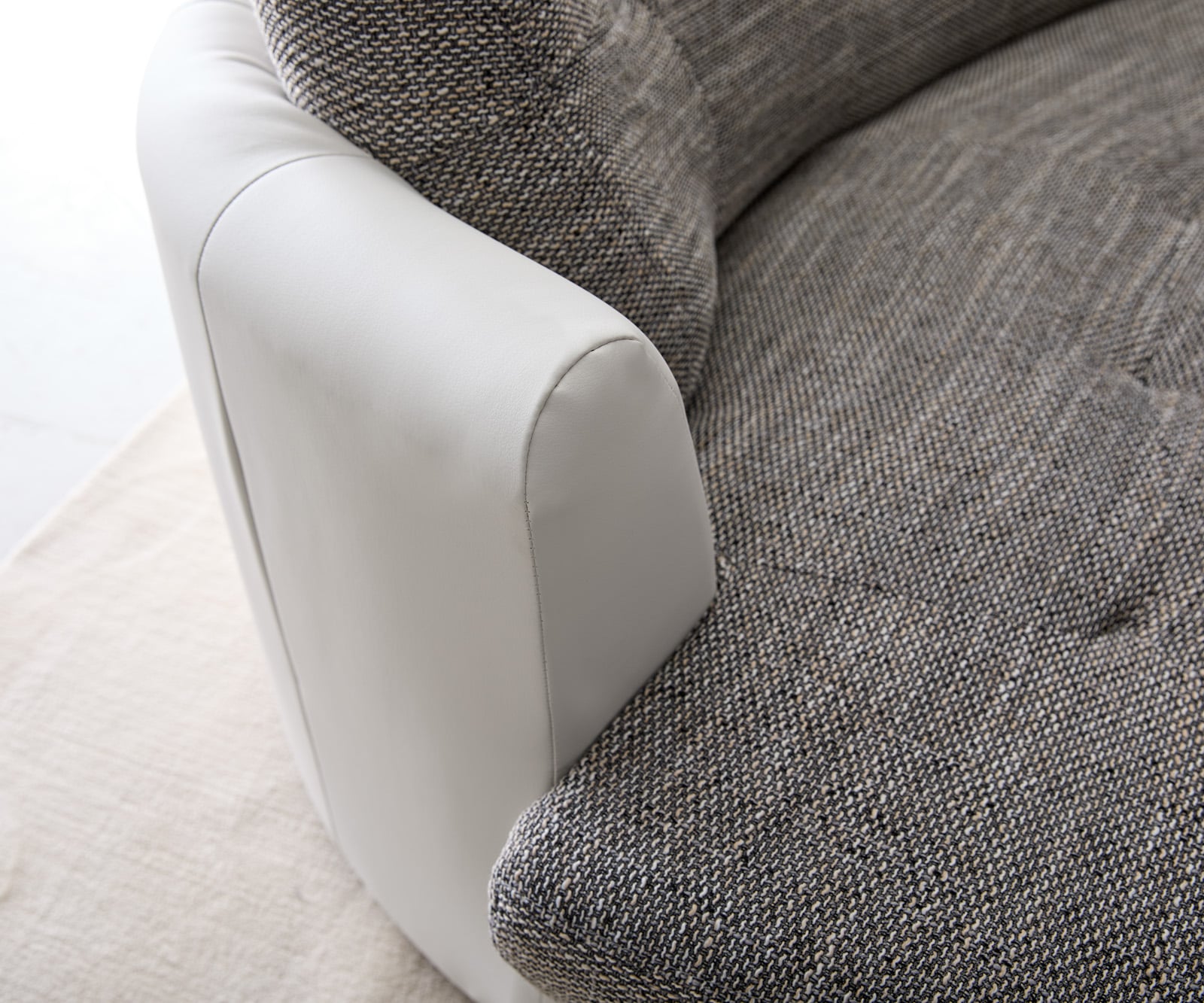 Sofa Napoli 300x95cm Weiss Hellgrau mit Kissen 4 Sofa Napoli 300x95cm Weiss Hellgrau mit Kissen 4