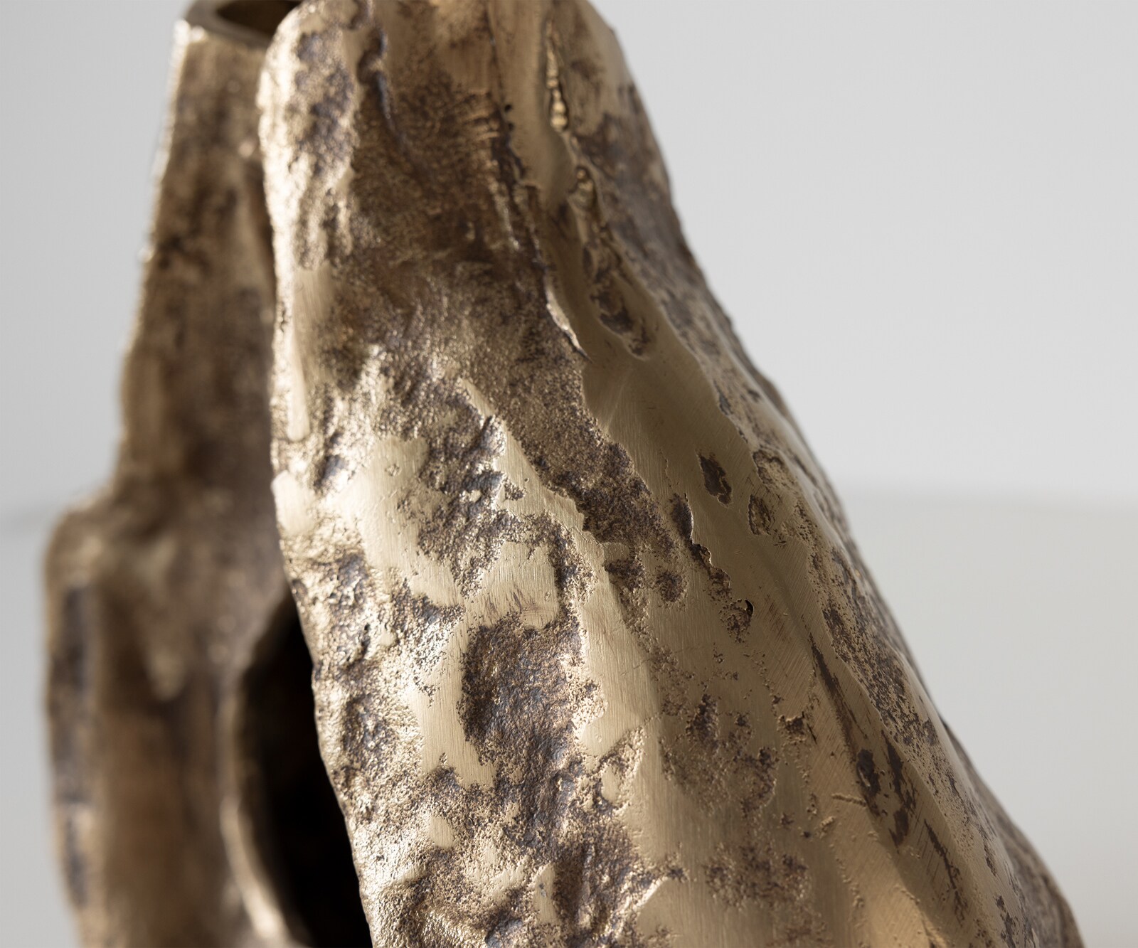 Skulptur Nexora B40 x T15 x H33 cm Aluminium Oro Antico Handgemacht 3