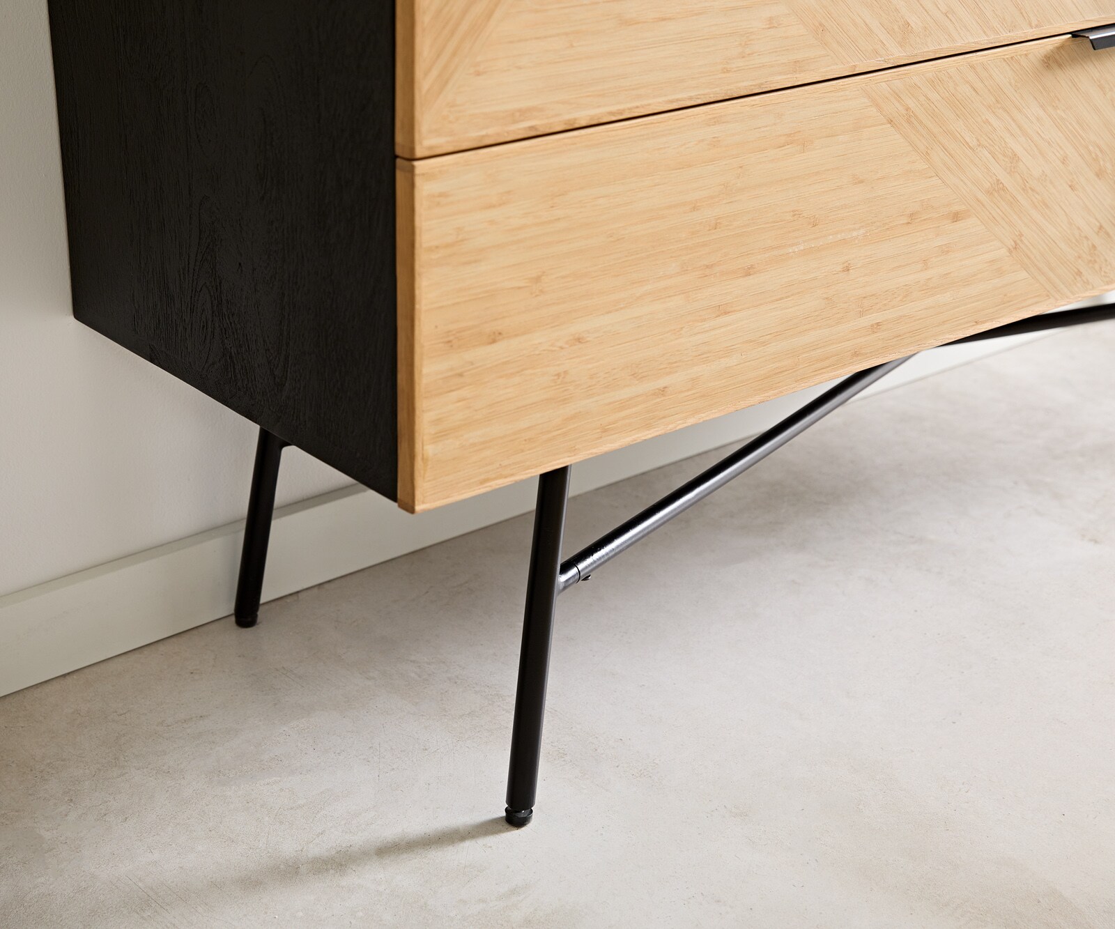 Sideboard Mikkusu 140 cm Bambus Natur Mango Schwarz 6 Schubladen Metall Schwarz 5