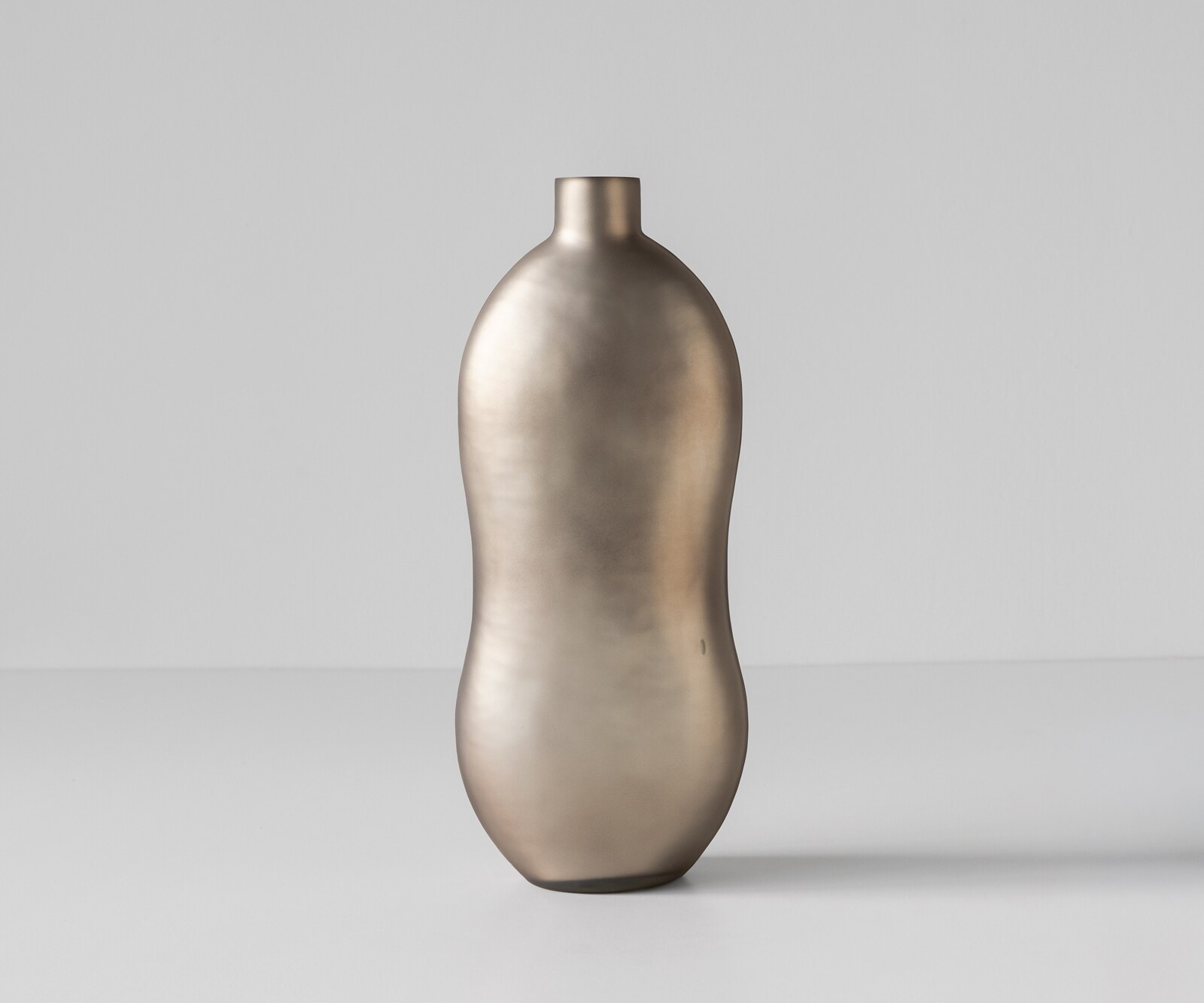 Vase Mireva B18 x T11 x H41 cm Glas Opal Mundgeblasen 1